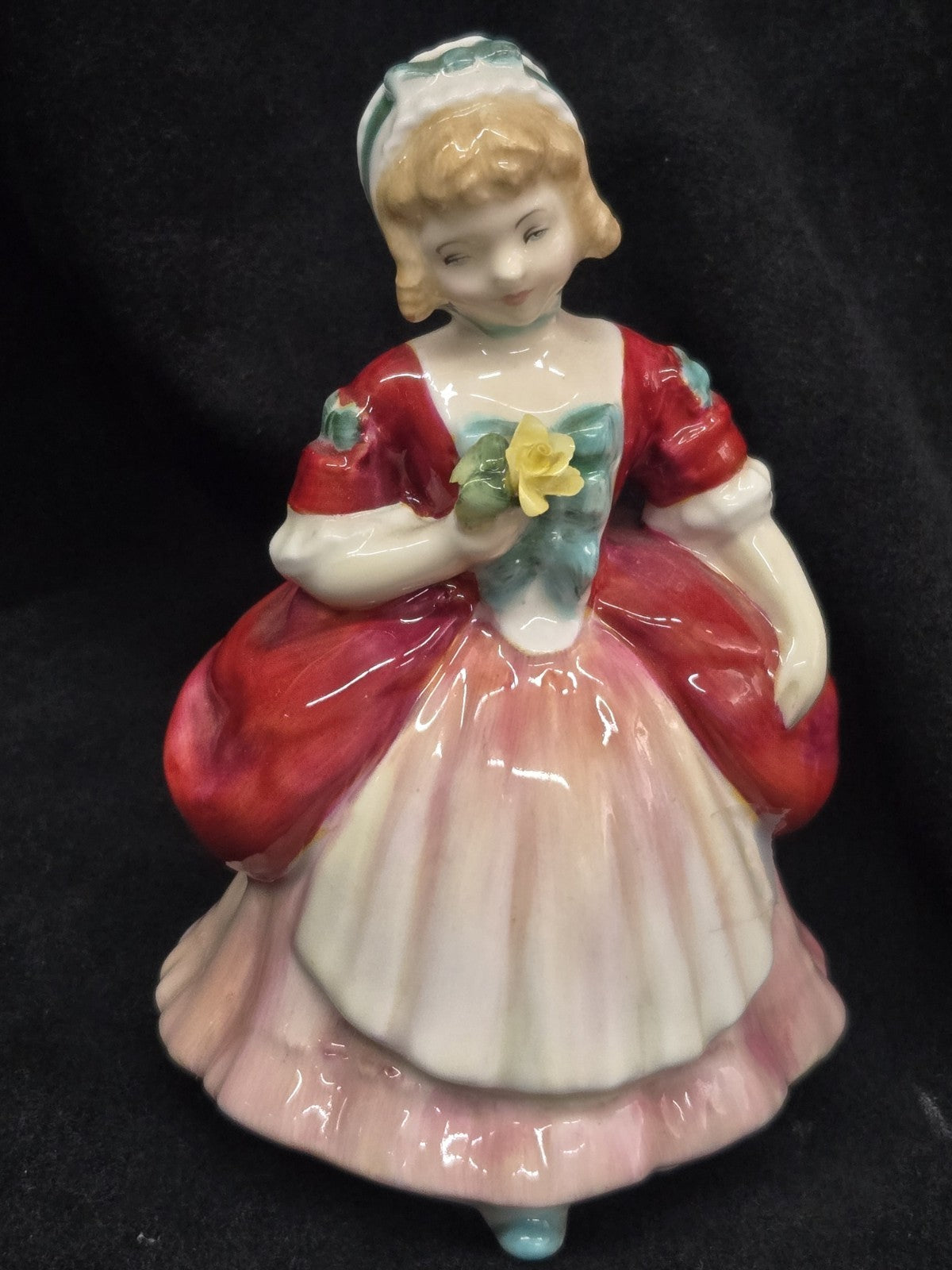 Valerie Figurine Royal Doulton, HN2107, 5.25” Tall