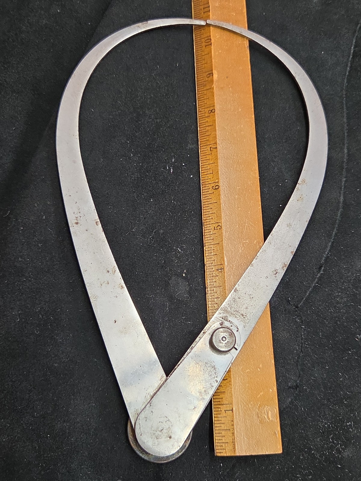 L. S. Starrett 10 1/2" Lock Joint Outside Calipers