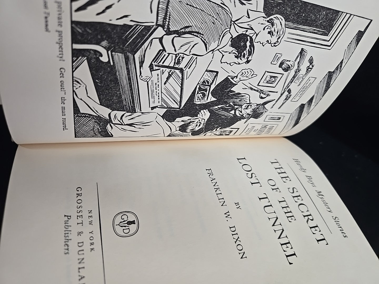 Hardy Boys #29 The Secret of the Lost Tunnel - With Dust Jacket - 1950