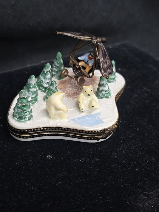 Hand Painted Limoges Trinket Box Polar Bears Butterfly France Peint Mein Rare