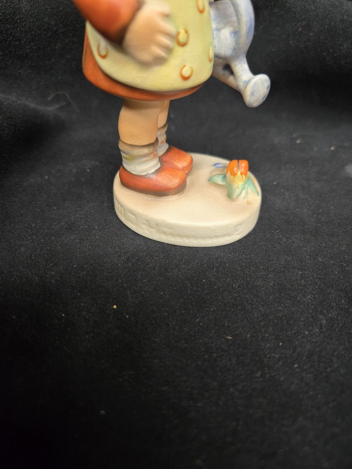 Hummel 74 Little Gardener