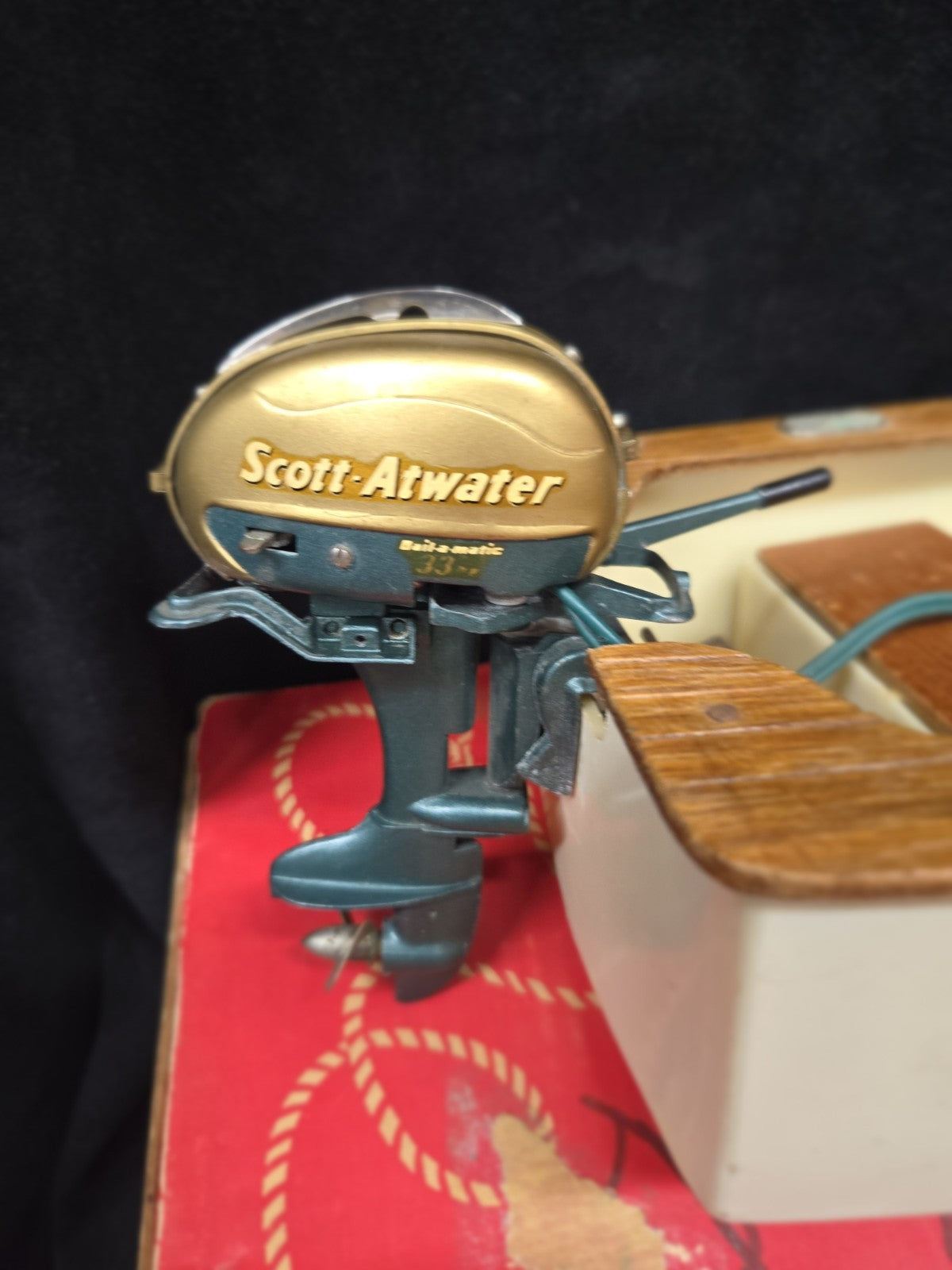 1956 K&O Scott Atwater 33 HP Toy Electric Outboard Motor Fleet Line Dolphin