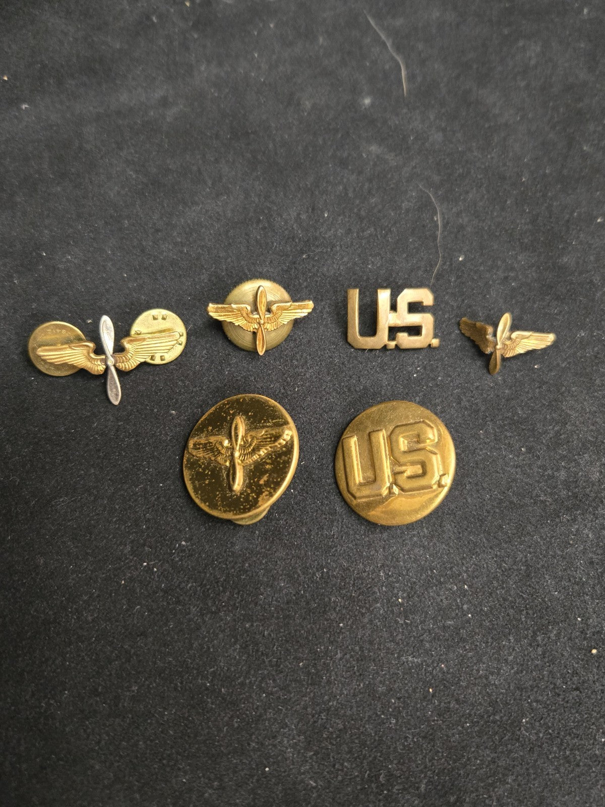 WWII U.S. Army Air Corps Propeller and Wing Collar Insignia Lot and Extras Meyer