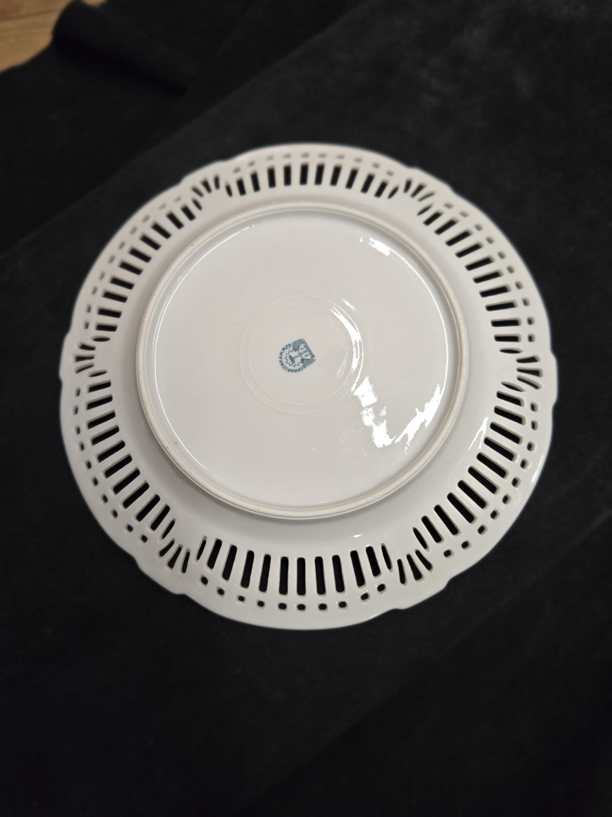Schwarzenhammer 8 1/4" Pierced Porcelain Parrot Decorative Plate Made in Germany