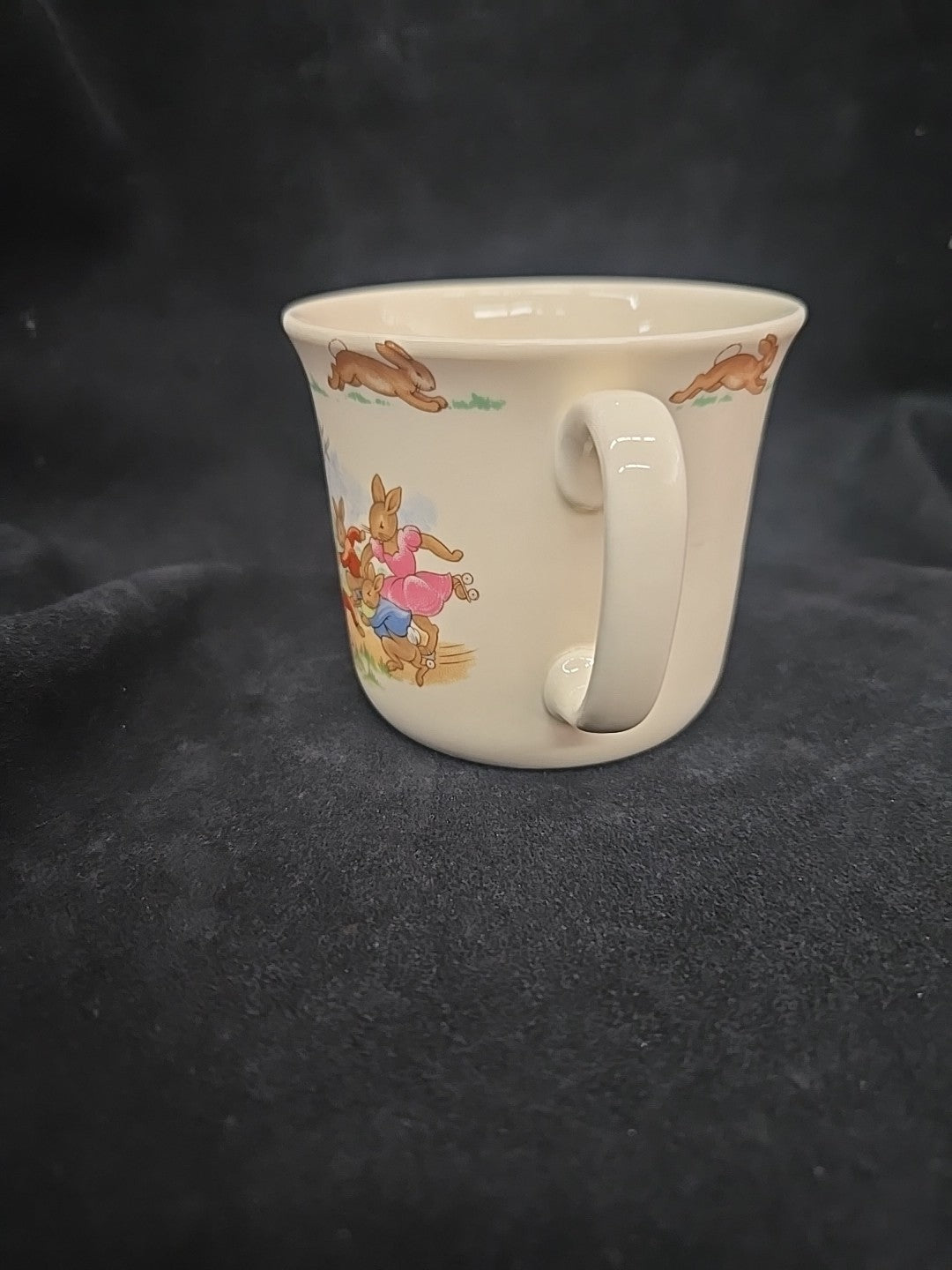 Royal Doulton Bunnykins Double-Handled Child's Mug English Fine Bone China