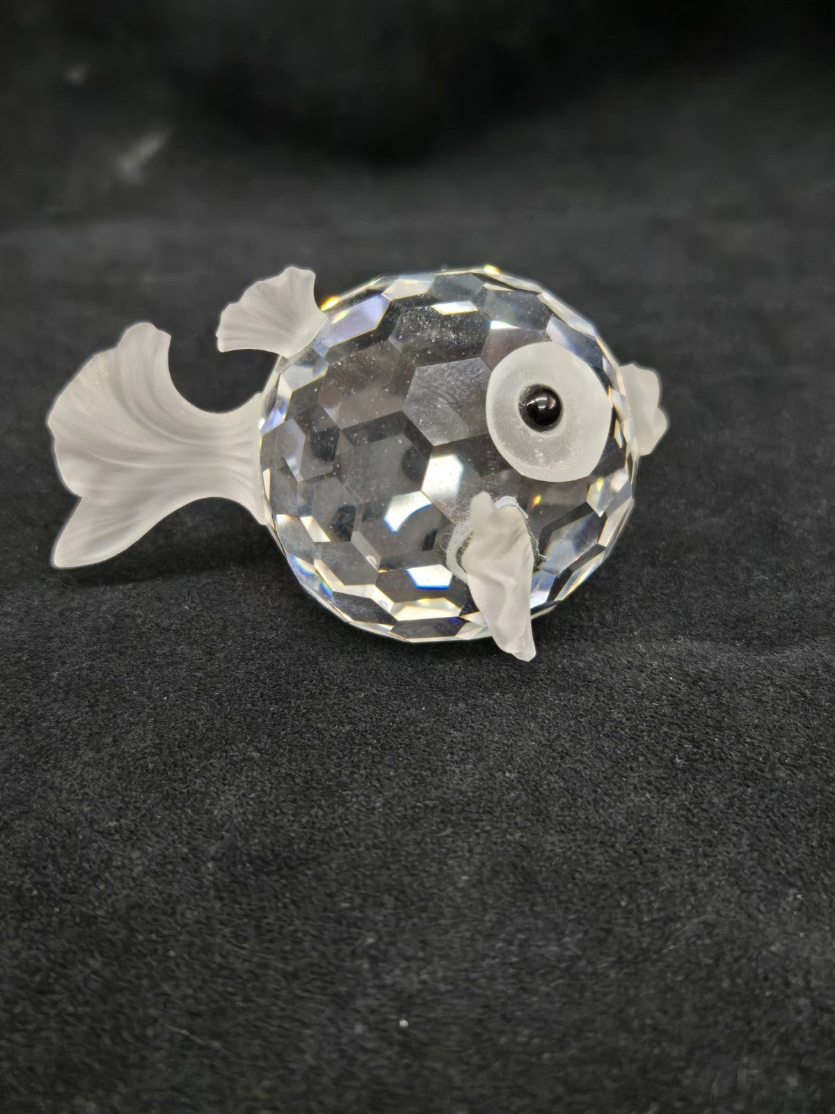 SWAROVSKI SILVER CRYSTAL BLOW PUFFER  FISH  7644 NR 041000 W/box