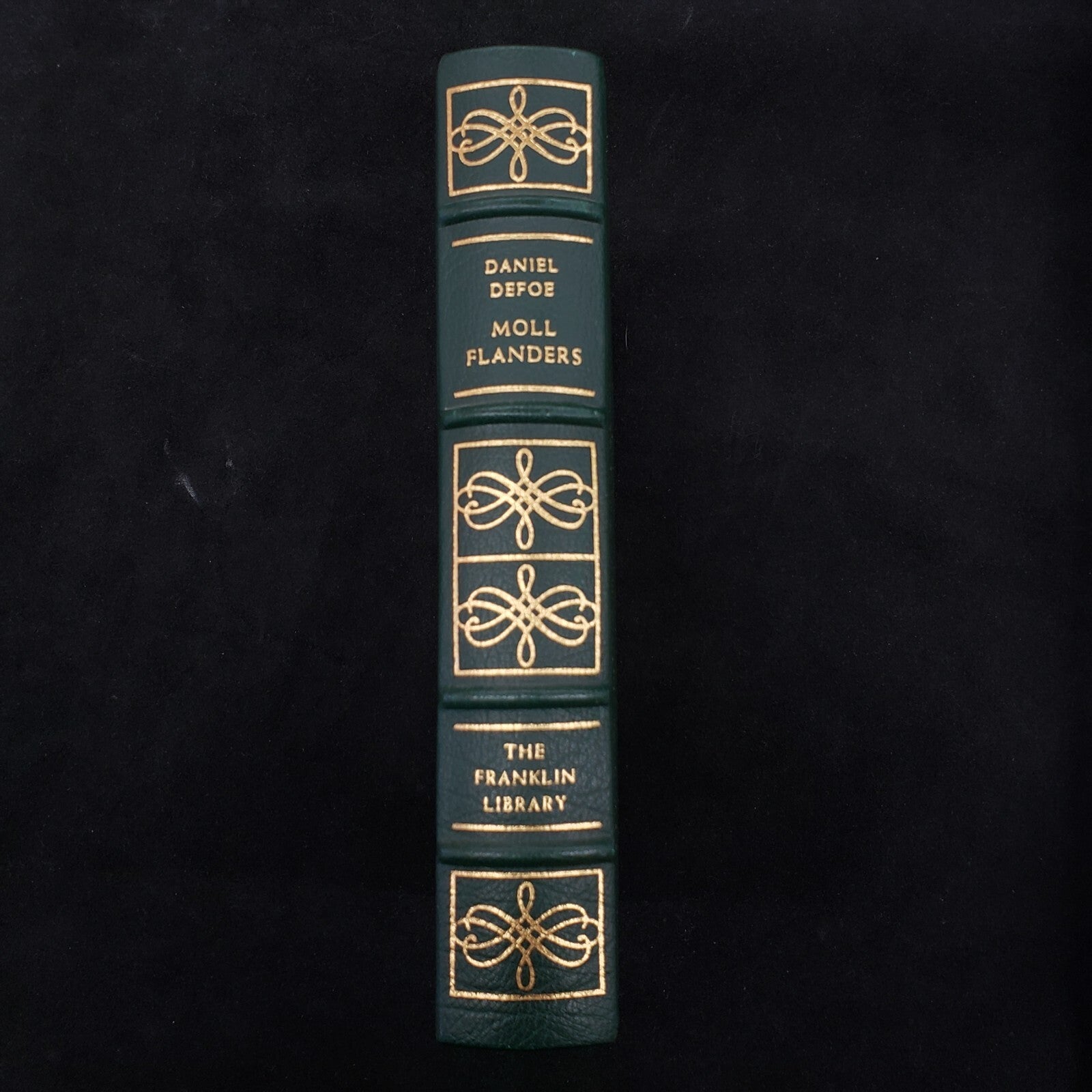 Moll Flanders, Daniel Defoe Library 100 GREATEST BOOKS