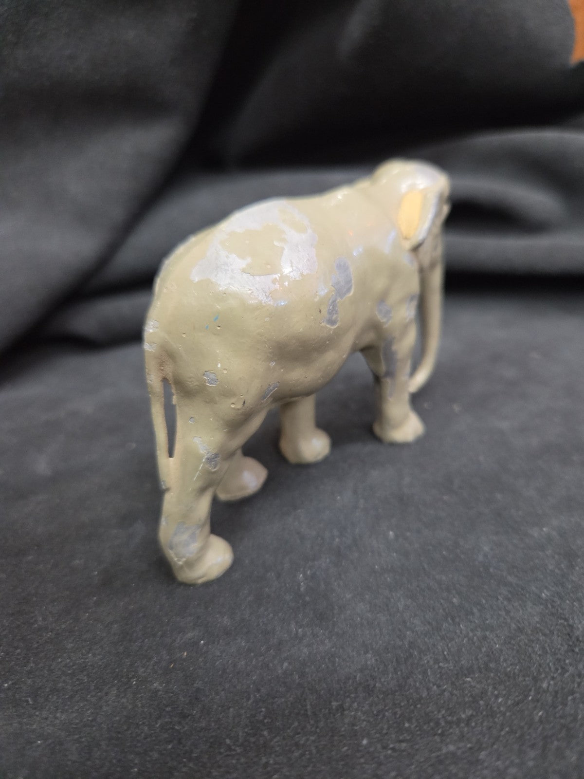 Old Britains, Ltd 1930s Lead Zoo Series, Adult Indian Elephant