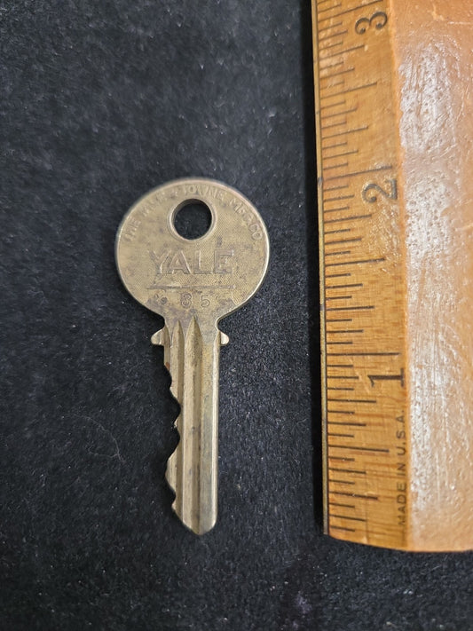 Vintage Yale & Towne Mfg. Co. Security Key