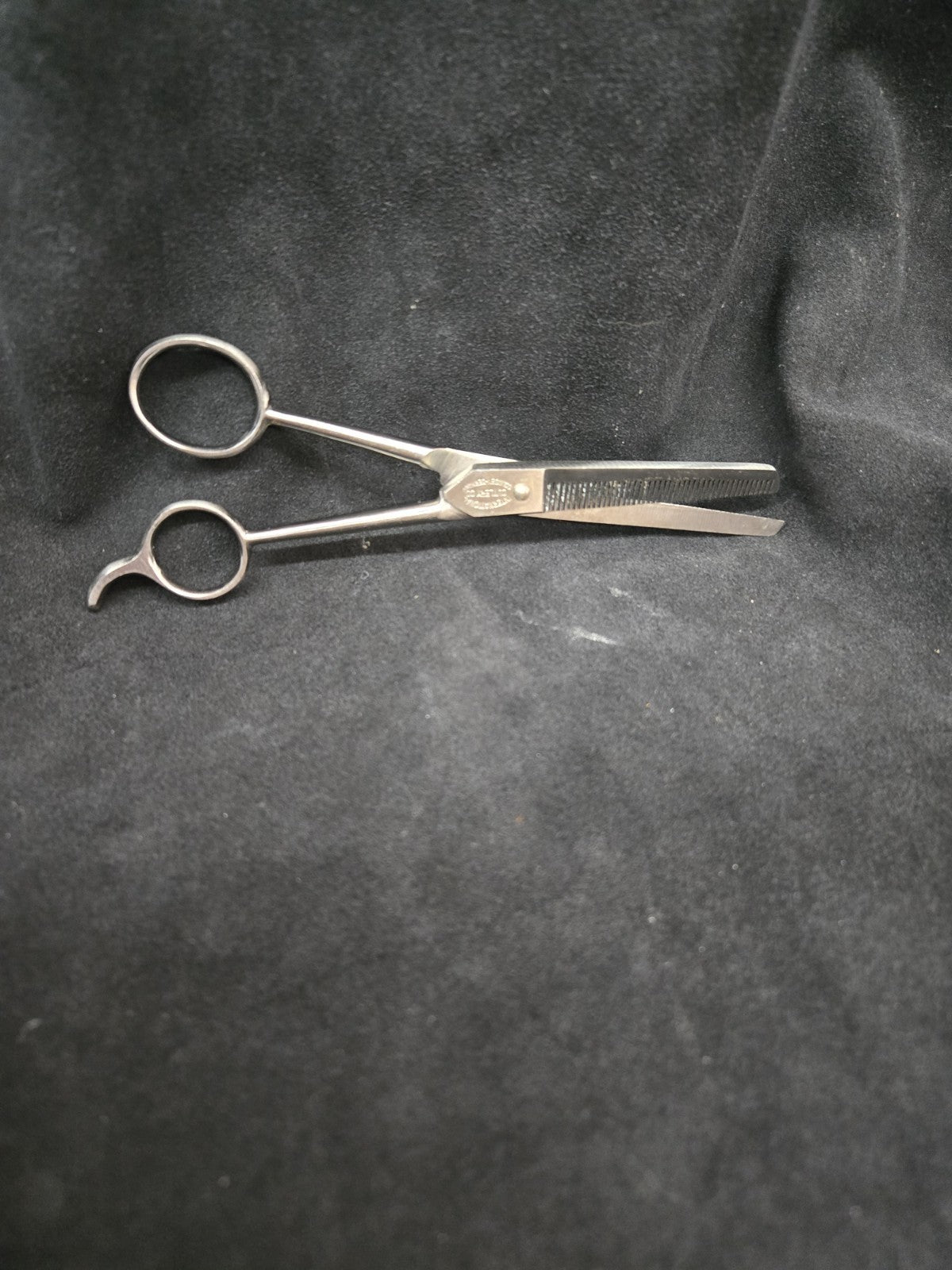 Duchess No. 1 Carbon Steel International Cutlery Co Scissors Solingen 1920s