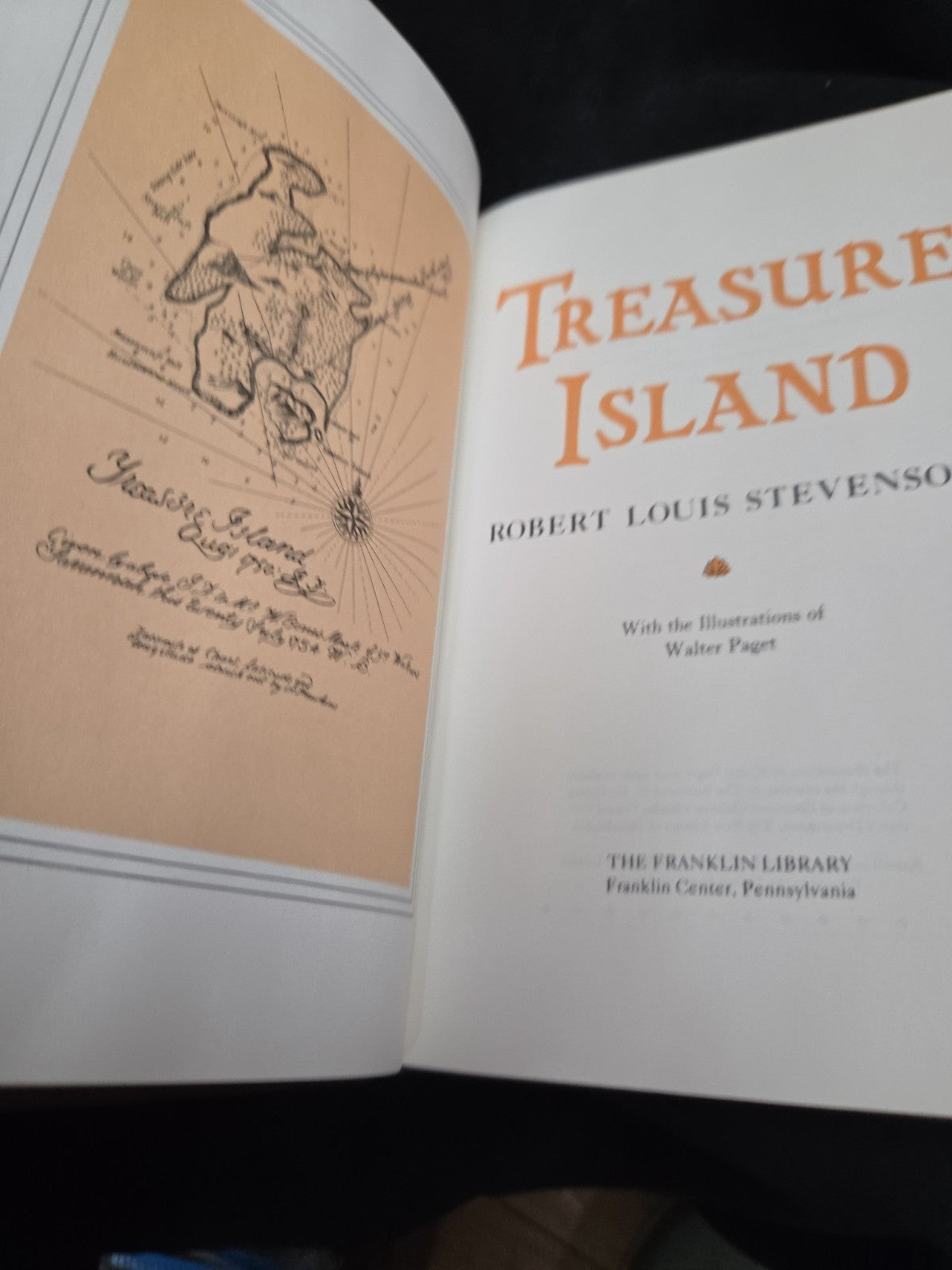 Treasure Island by Robert Louis Stevenson Leatherette Book Franklin Library 1984