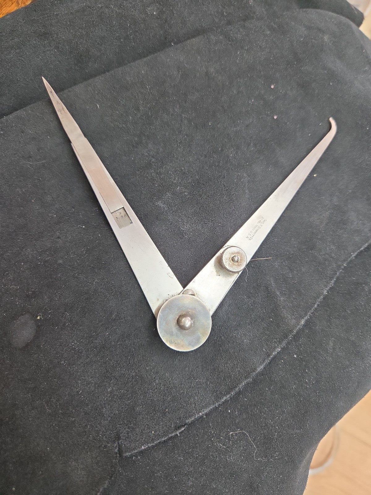 Vintage Starrett No 42 Lock Joint Hermaphrodite Caliper Machinist Odd Leg Tool