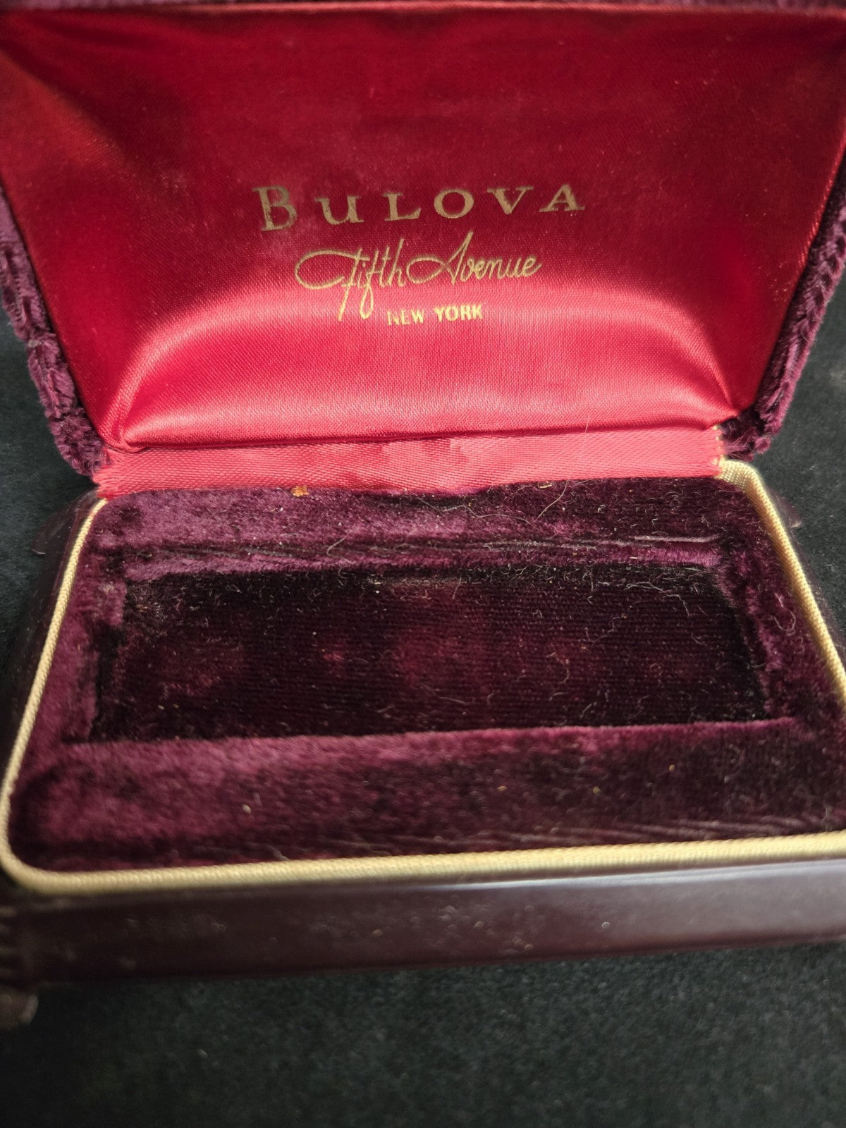 VINTAGE ART DECO BULOVA FIFTH AVE WATCH BOX ONLY BURGUNDY VELVET
