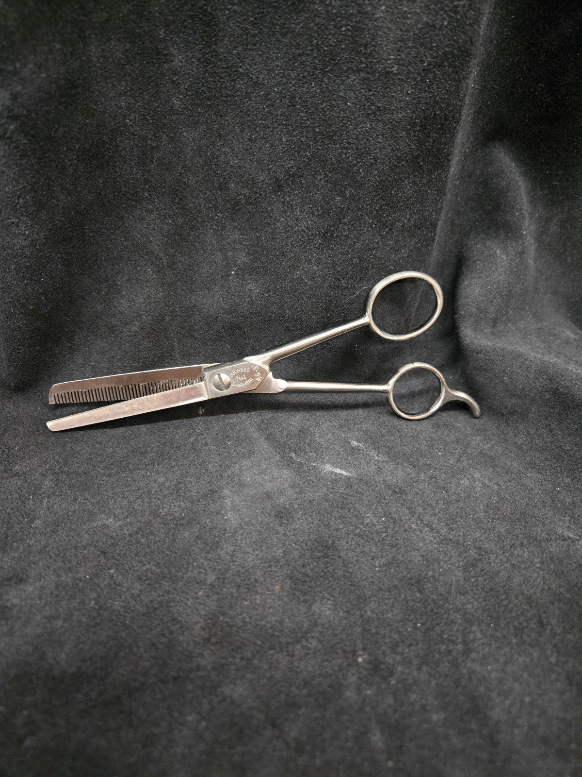 Duchess No. 1 Carbon Steel International Cutlery Co Scissors Solingen 1920s