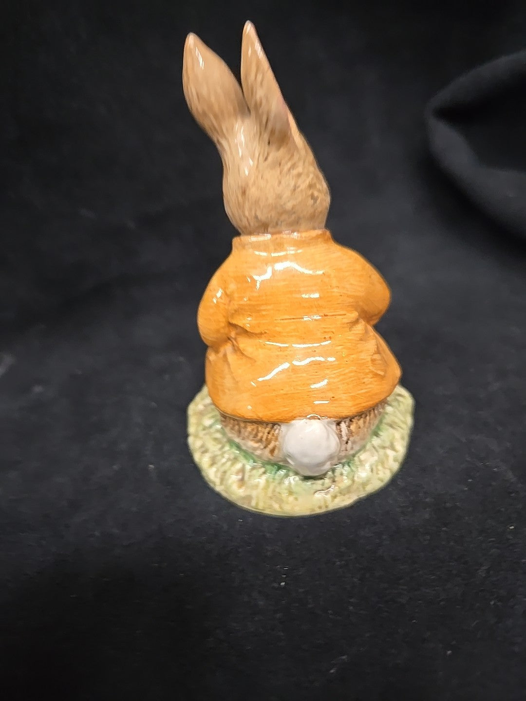 Beswick Benjamin Bunny Sat on a Bank Figurine Beatrix Potter England 1983