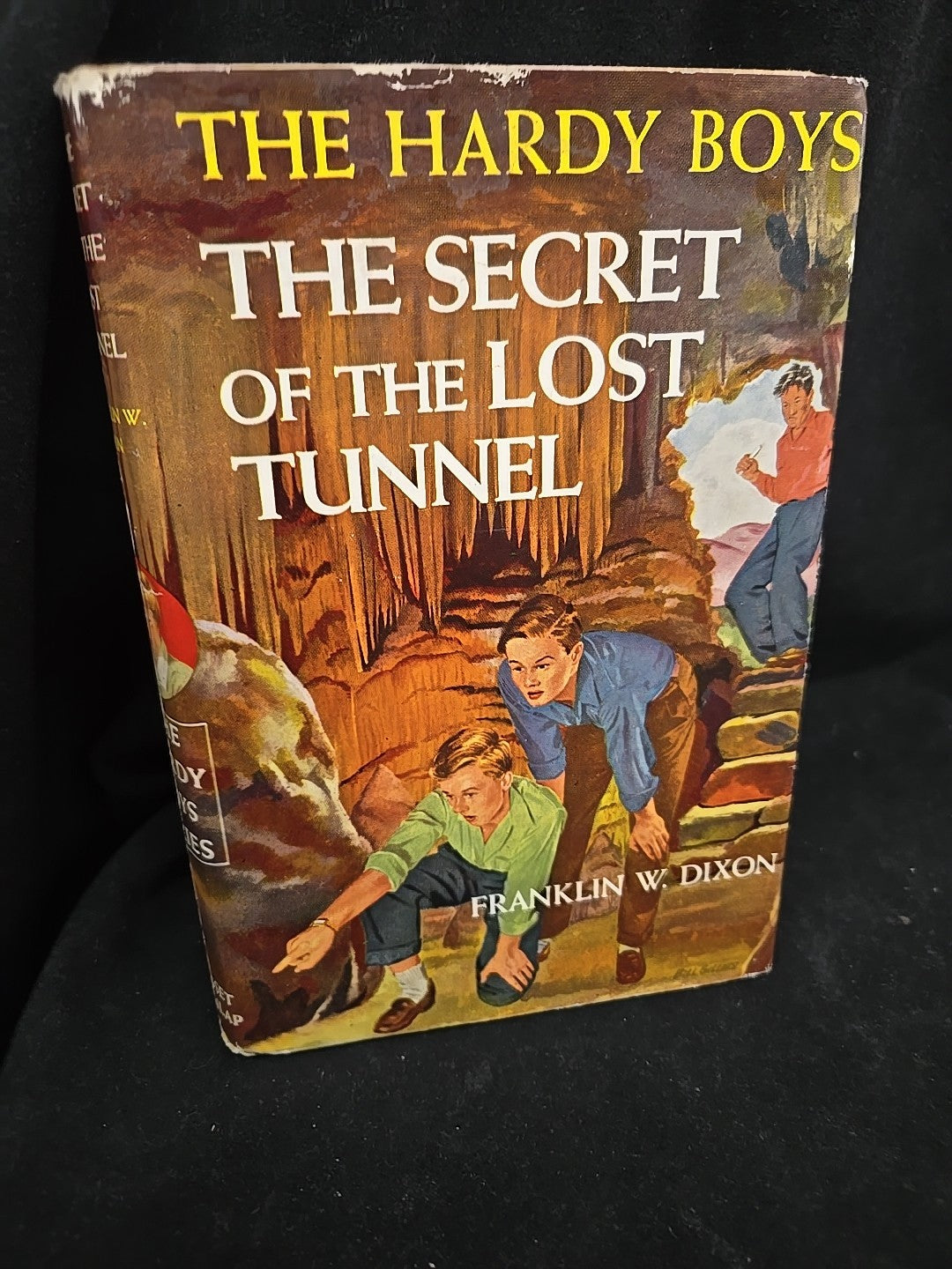 Hardy Boys #29 The Secret of the Lost Tunnel - With Dust Jacket - 1950