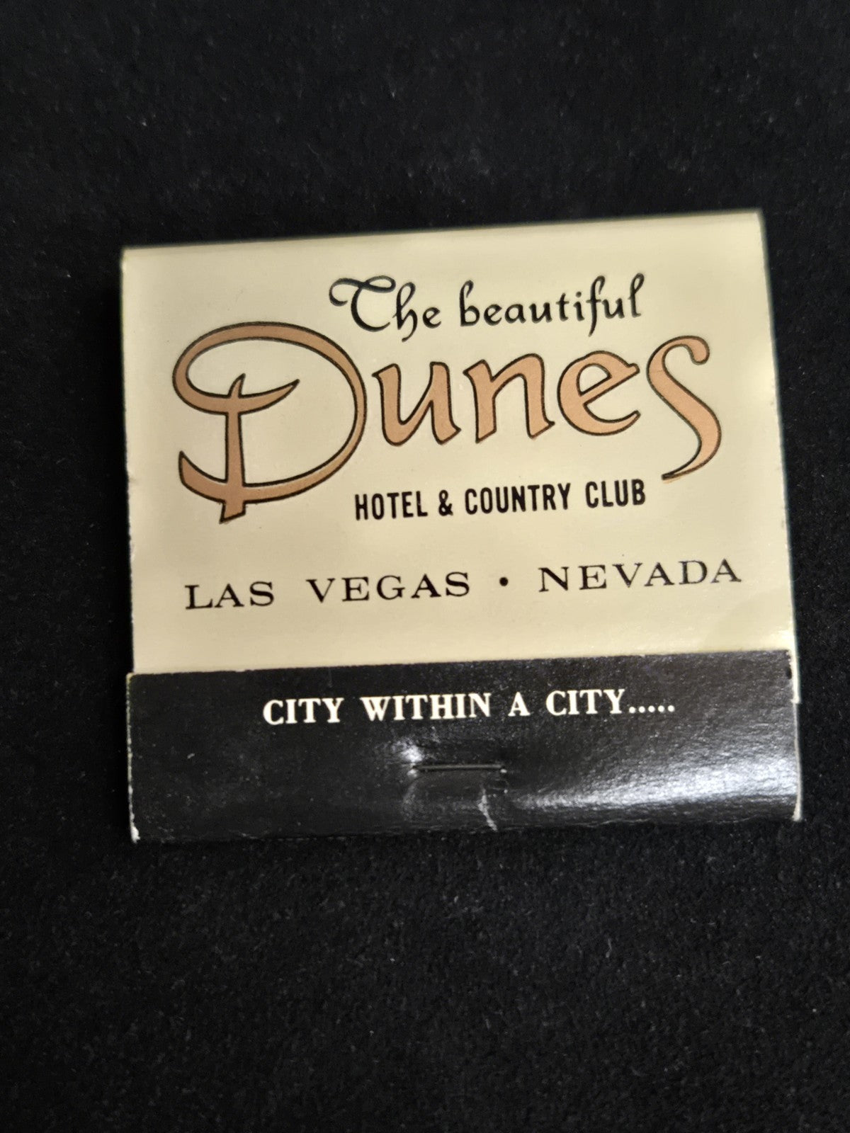 Vintage DUNES HOTEL MATCHBOOK Las Vegas Casino Diamond Of The Dunes 